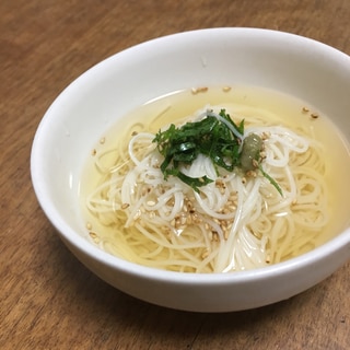 あご出汁の冷たい素麺